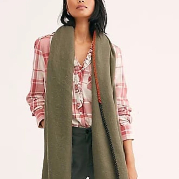 Free People Common Thread Sage Scarf - Picture 1 of 4